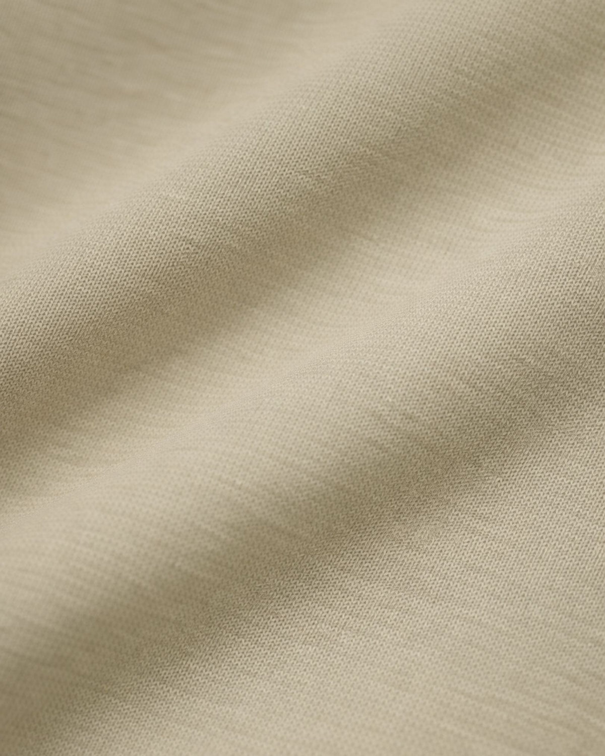 iRARE form heavyweight knit fabric taupe close-up detail